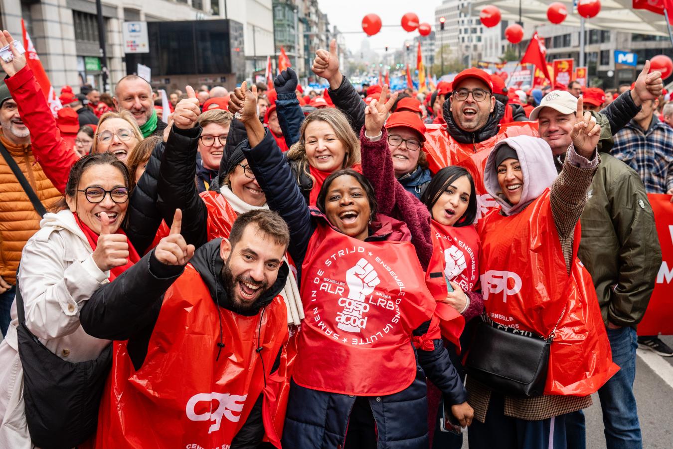 ACOD-vakbondsafgevaardigden tijdens de betoging van de non-profit.