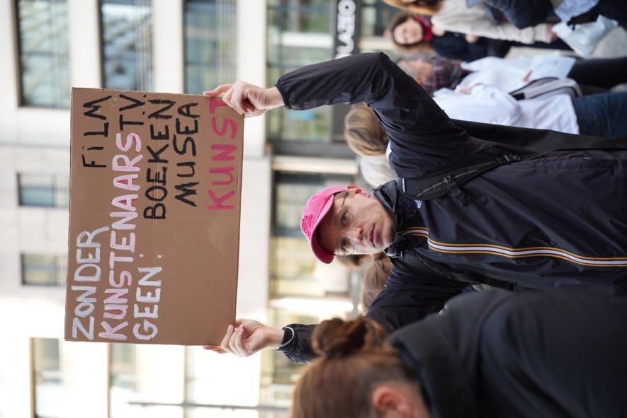 Zonder kunstenaars geen: boeken, tv, film, musea, kunst