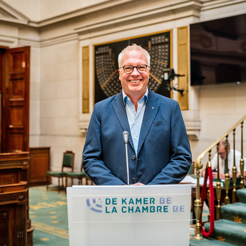 Peter Mertens (PVDA) in de Kamer.