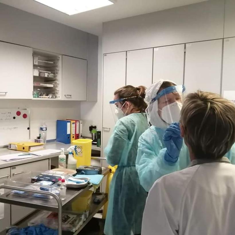 “Wat we geleerd hebben na tien dagen testen in rusthuizen”