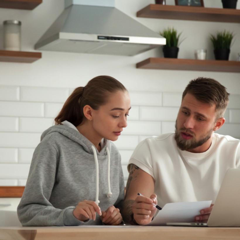 “Wel voor grote bedrijven, niet voor gewone mensen”. PVDA eist wijziging KB over uitstel afbetaling hypotheken