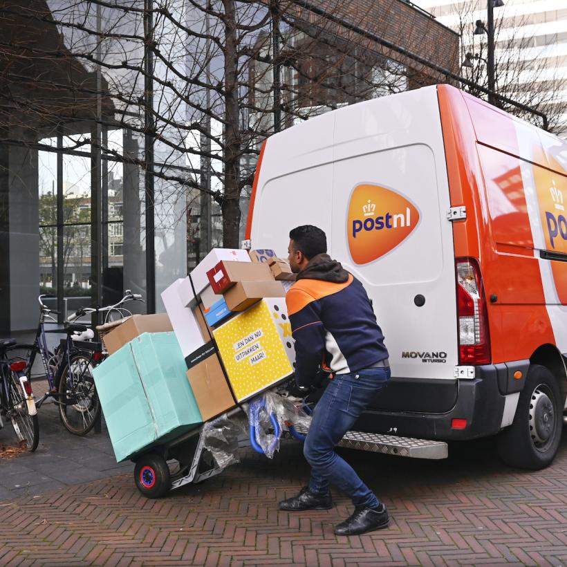 PVDA roept minister De Sutter op om PostNL tijdelijk te sluiten