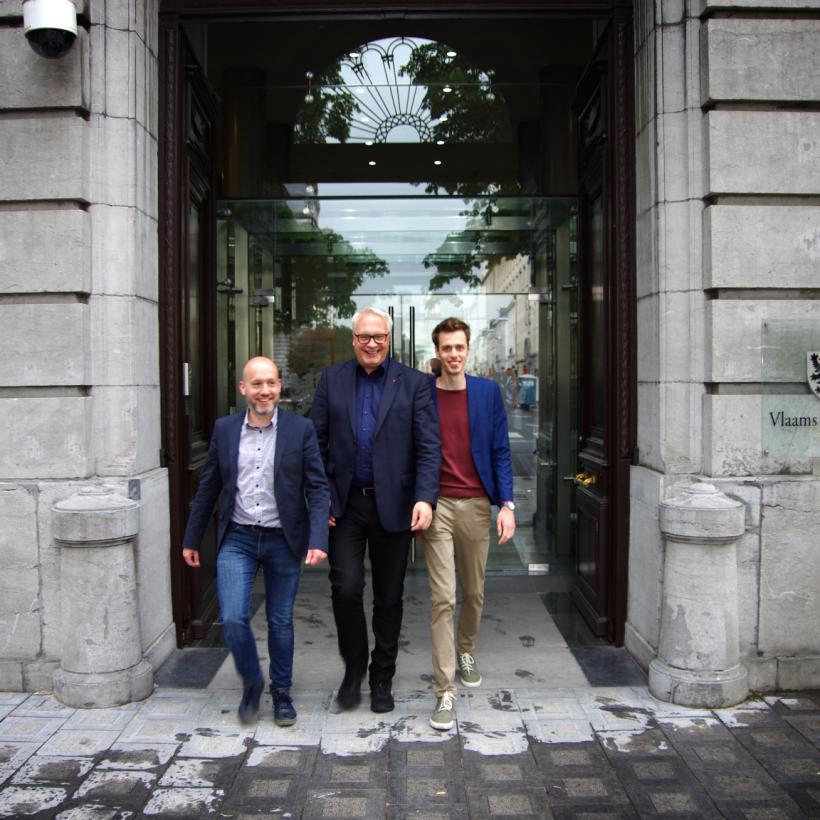 PVDA verrast dat het niet meer uitgenodigd wordt: "De Wever laat sociaal signaal van de verkiezingen links liggen"