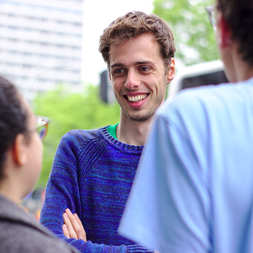 “Tegenover De Wevers neoliberalisme kan het sociaal verzet steunen op een brede en open cultuur”