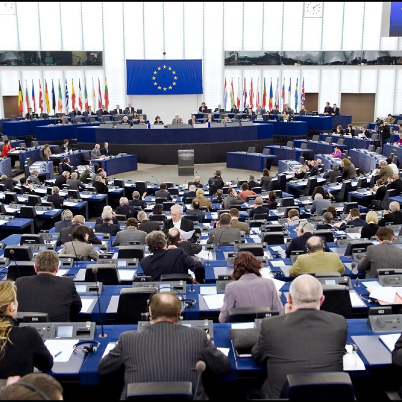 Europa zet de aanval in op onze pensioenen