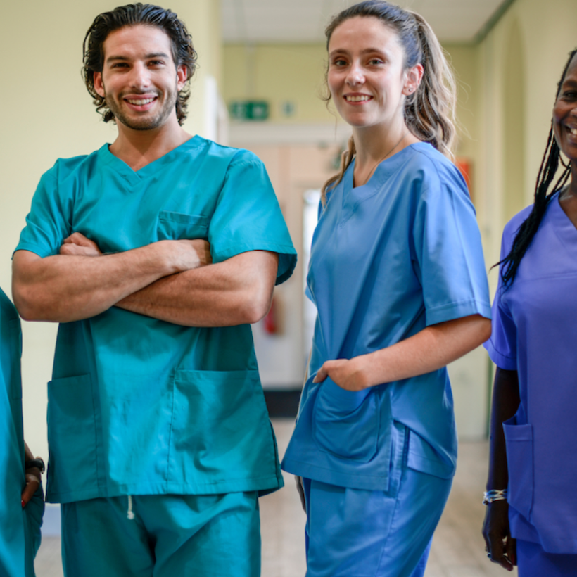 "Wie deed de maatschappij draaien? Wij, de werkende klasse, in al onze verscheidenheid."