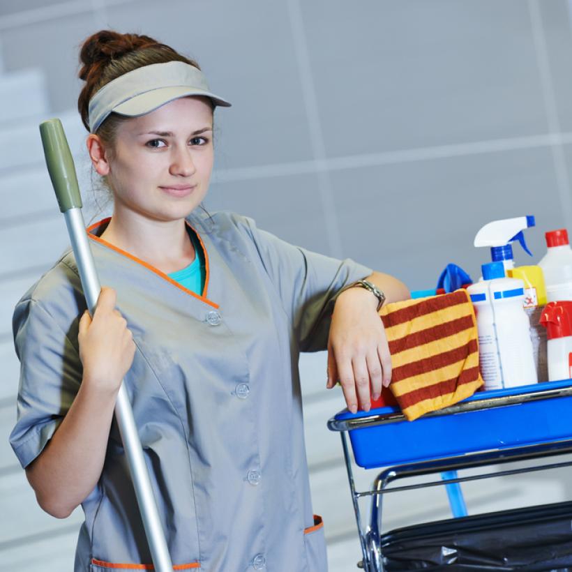 Zomervakantie uitstellen en nog meer flexibiliteit? het is niet aan de werkende klasse om de crisis te betalen