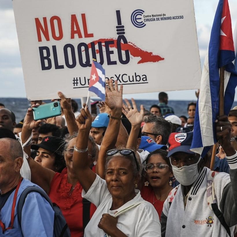 Cubanen protestere tegen de blokkade