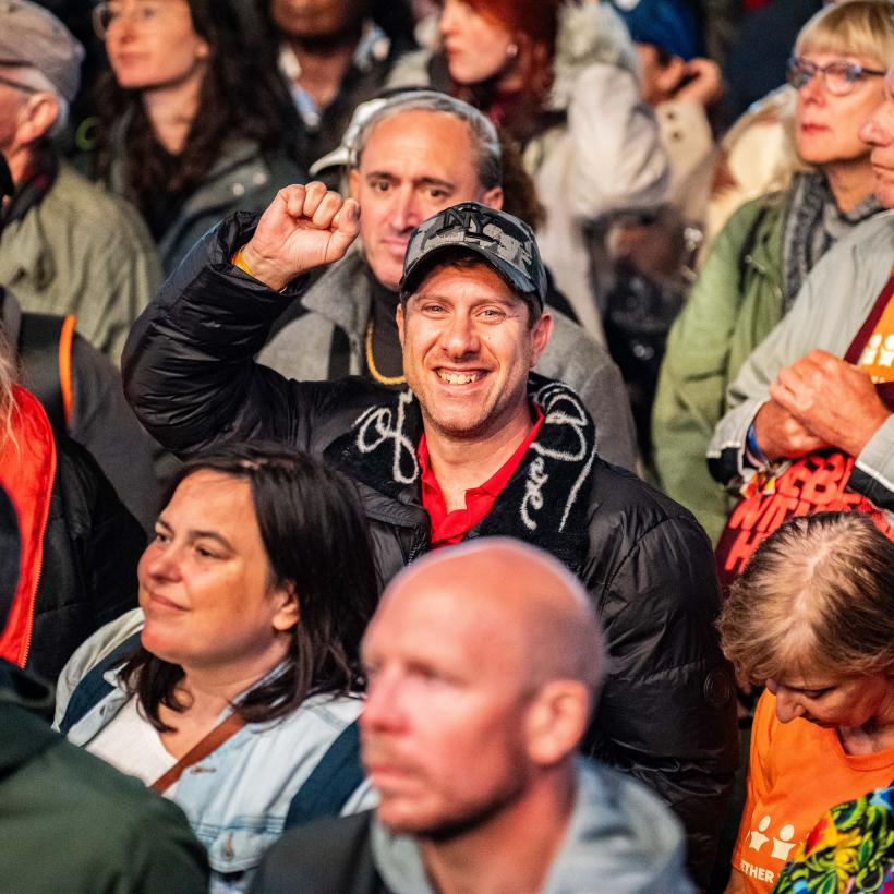 Het publiek op het Centrale Moment van ManiFiesta.