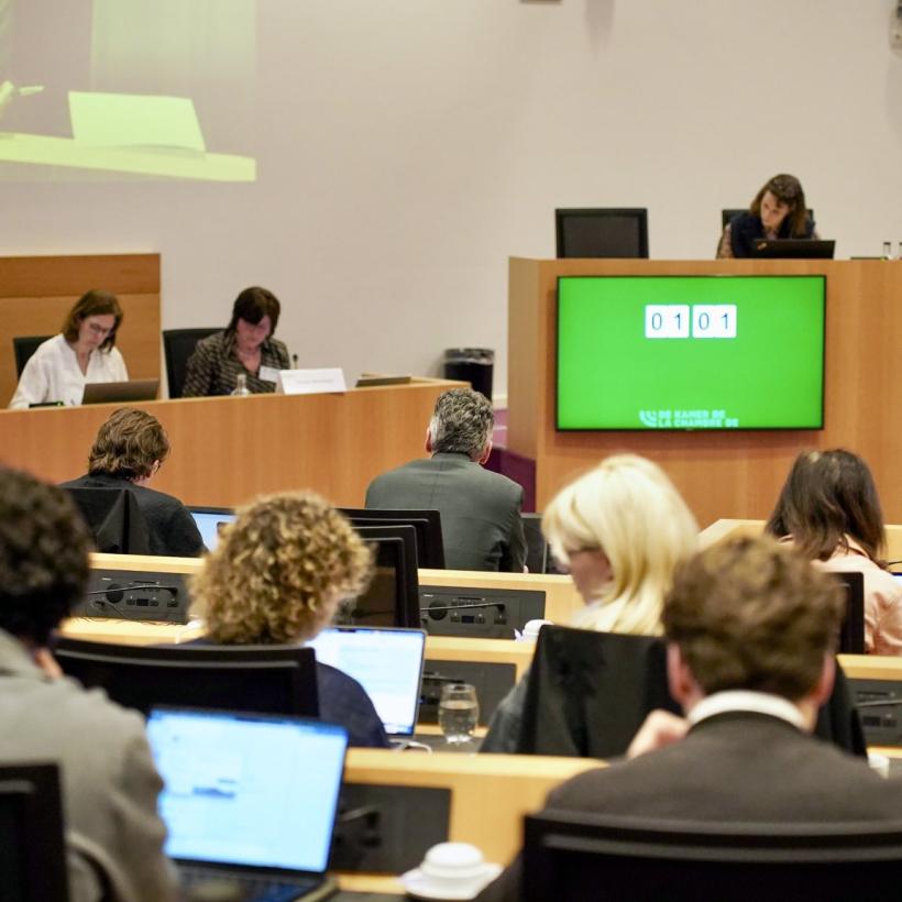 Tijdens de hoorzittingen met pensioenspecialisten en vakbonden in het parlement