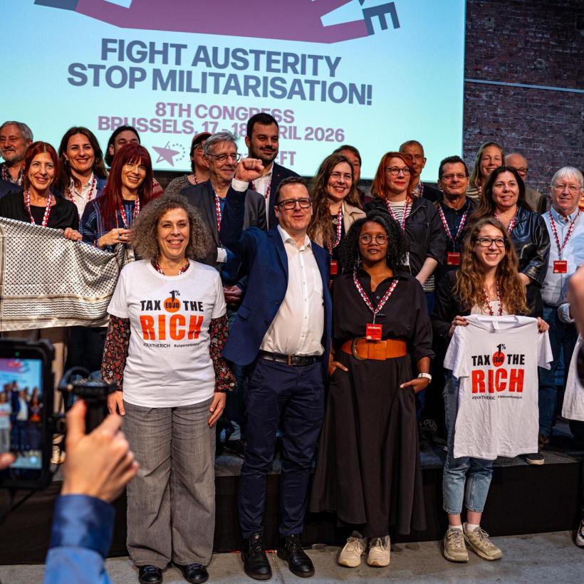 Groepsfoto van het vernieuwde verkozen politieke secretariaat van de Partij van Europees Links