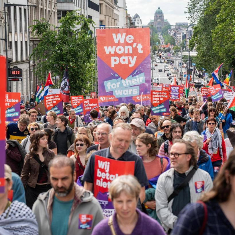 Betoging voor welzijn en tegen oorlog in Brussel op 14 juni