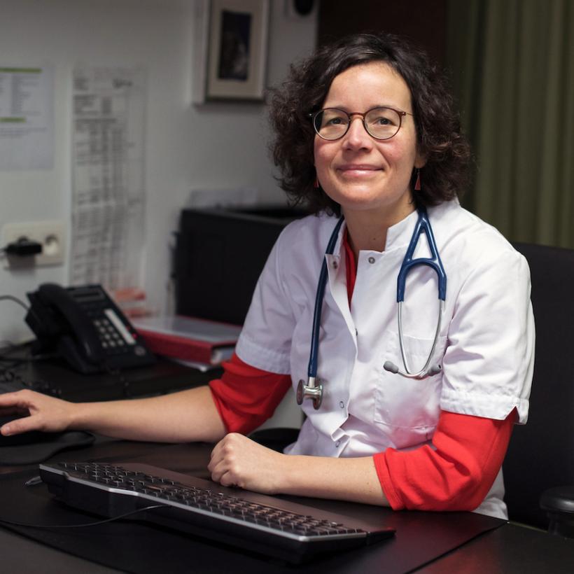 Vlaamse oppositie wil privatisering van de zorg tegengaan