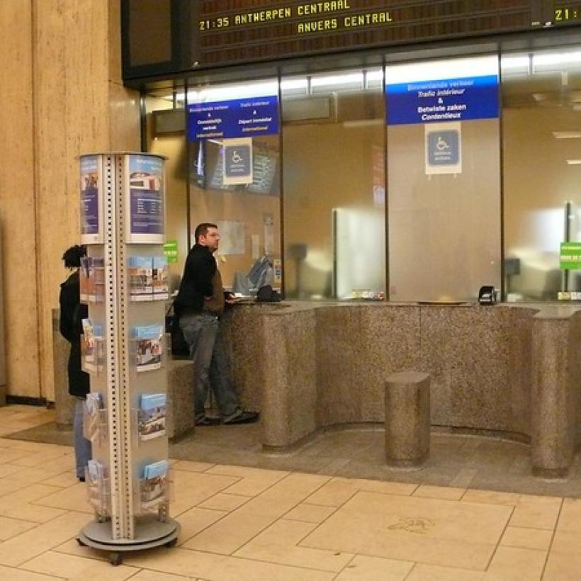 PVDA vraagt minister van Mobiliteit om 44 stationsloketten niet te sluiten 