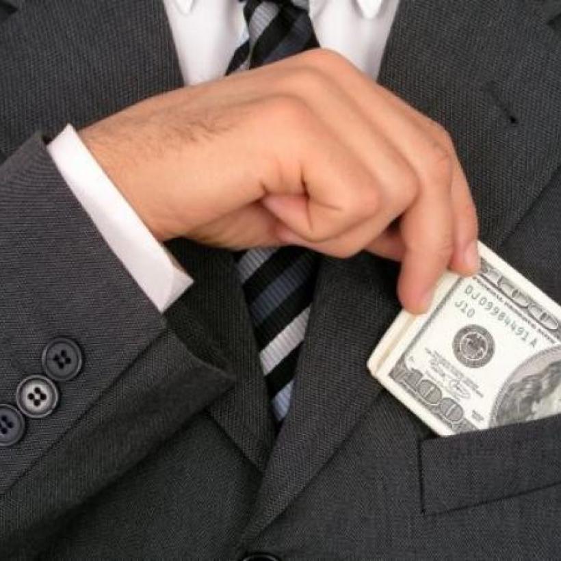 FinCEN Files: 2.000 miljard zwart geld witgewassen dankzij grote banken, PVDA vraagt onderzoek