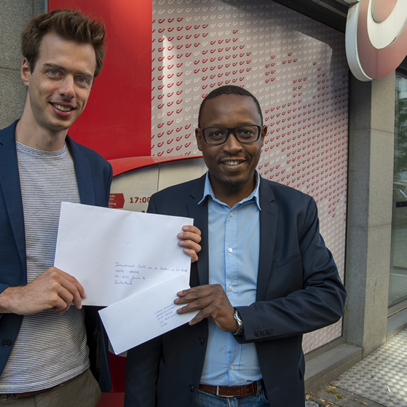 Gratis onderwijs: De PVDA roept de VN op om ‘boterhammentaks’ te veroordelen