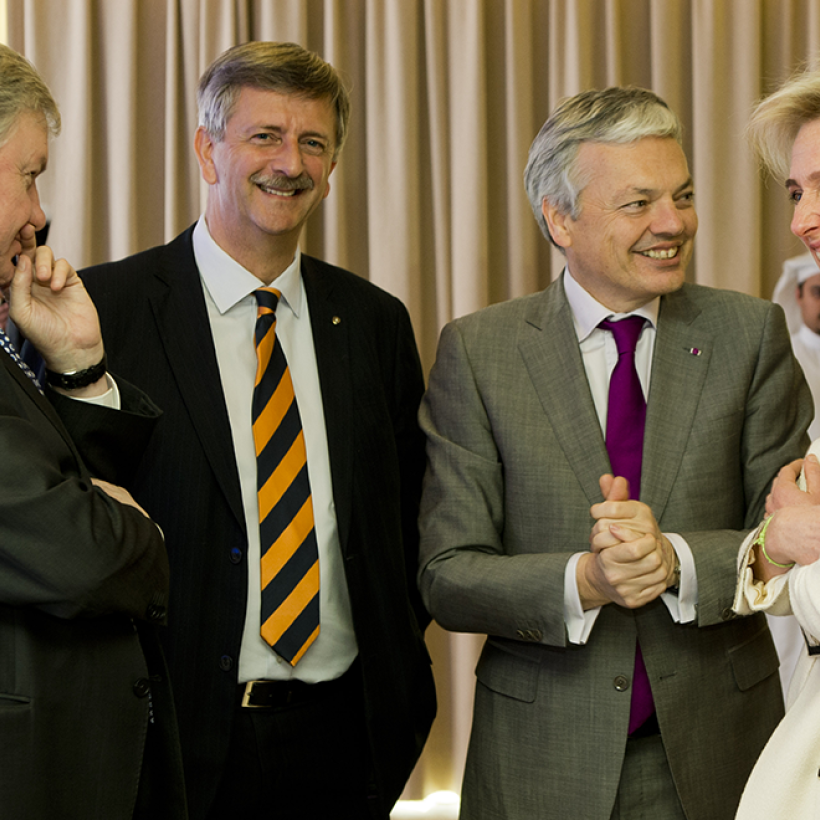 Hoofdlobbyist GSK leidt ook investeringsmaatschappij van Belgische overheid. PVDA wil dat die belangenvermenging stopt