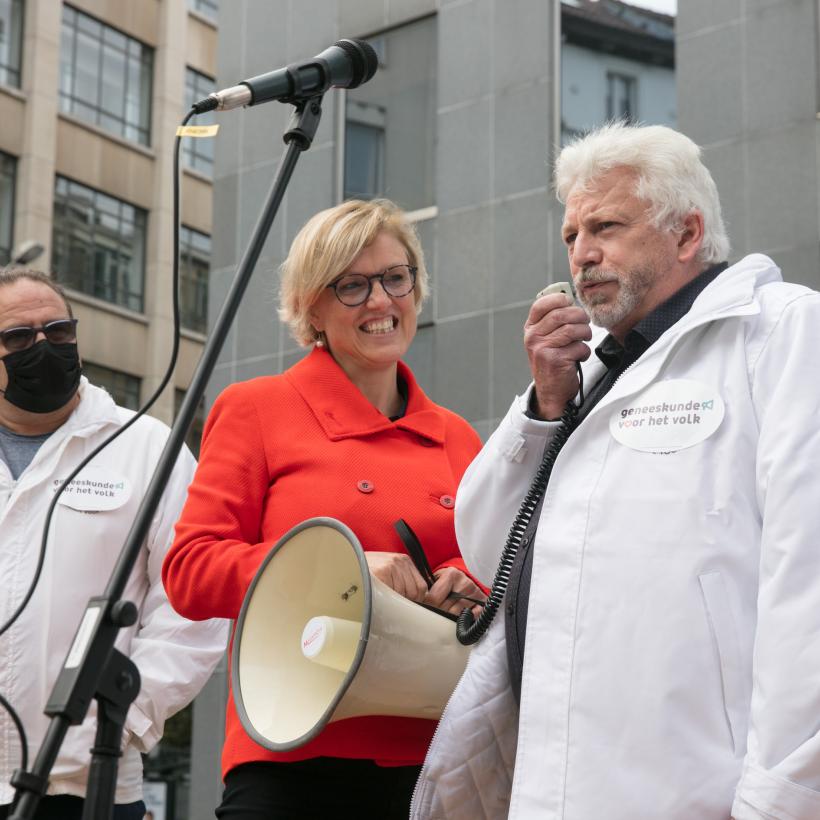 Geneeskunde voor het volk protesteerde tegen sancties voor zieke werknemers