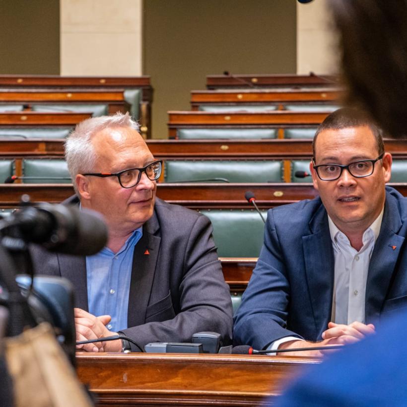 Natuurlijk steunen wij de zorg met een noodfonds! En nee, dat is niet ‘staatsgevaarlijk’