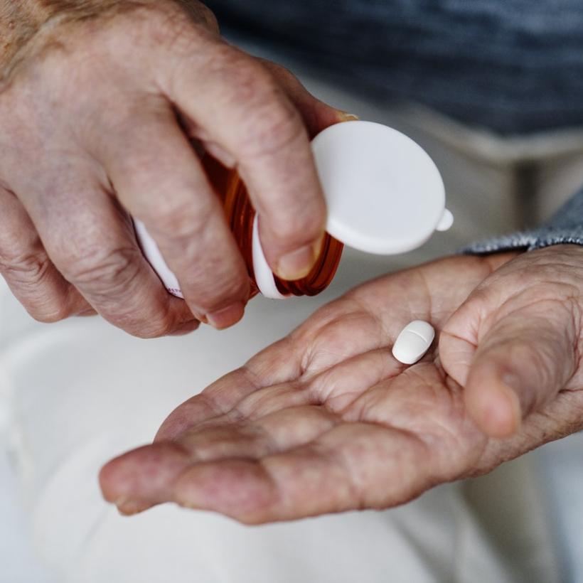 Stop het farma-banditisme en kraak de torenhoge prijzen voor medicijnen