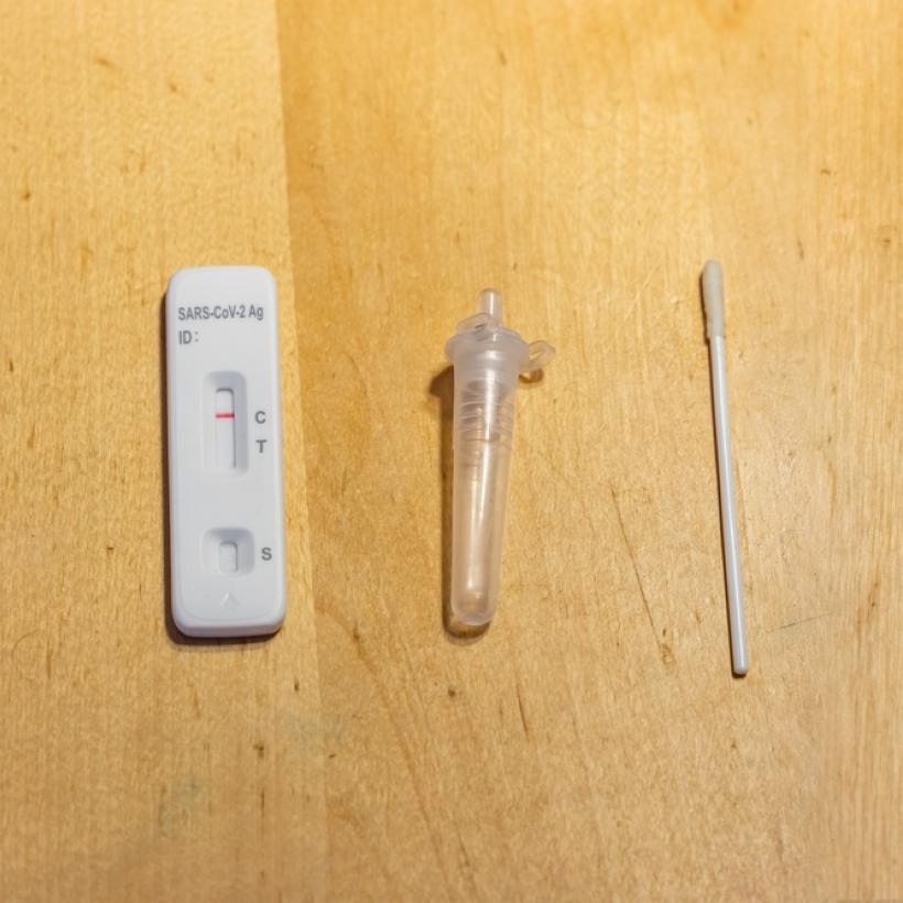 Sofie Merckx (PVDA): “Andere landen in Europa tonen regering dat gratis zelftests perfect mogelijk zijn”