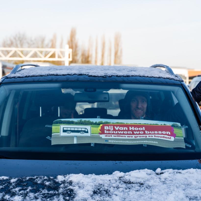 Autokaravaan op de baan om Van Hool te redden
