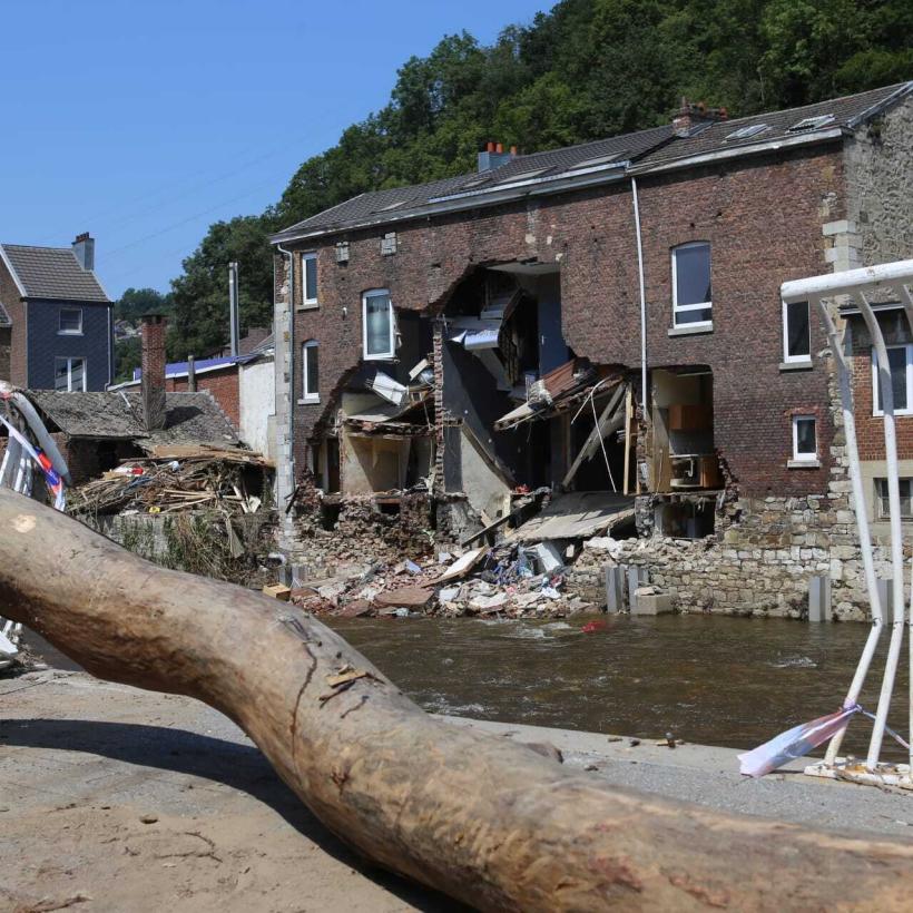 15 miljard winst voor private verzekeringen: "Ze hebben de middelen om de schade van de overstromingen voor 100% te vergoeden”