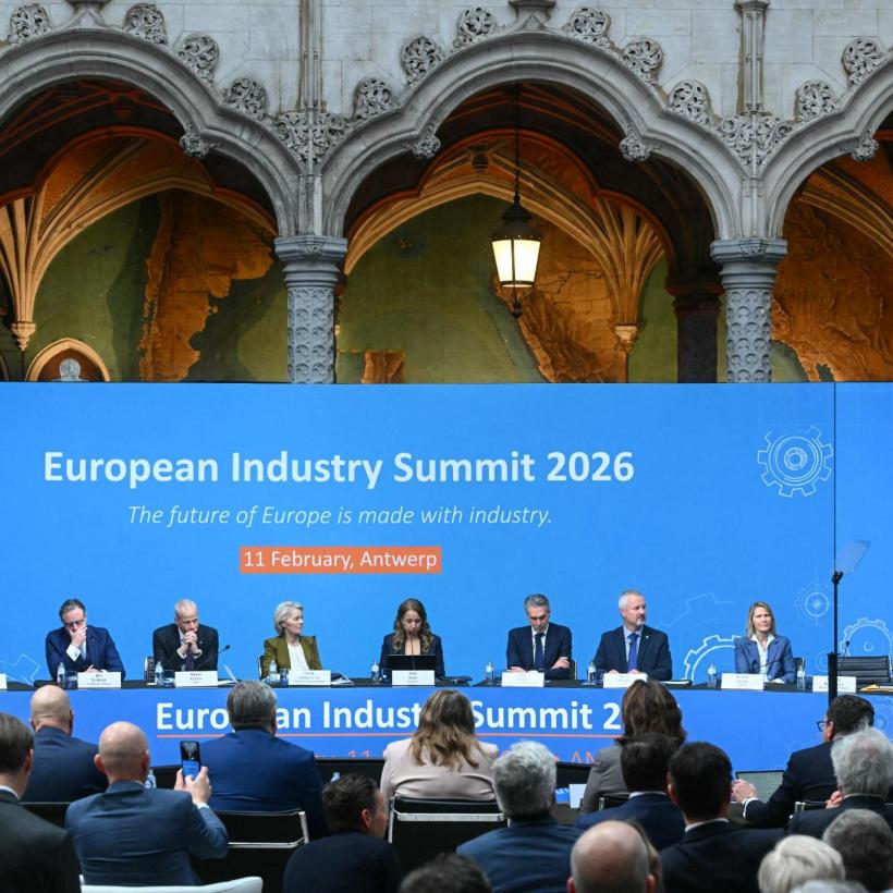 Photo prise durant le sommet européen de l'industrie