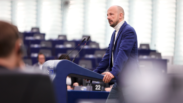 Marc Botenga in het Europees parlement
