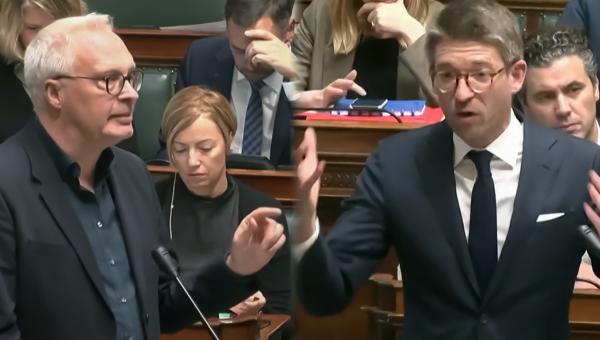 Peter Mertens en minister Dermagne