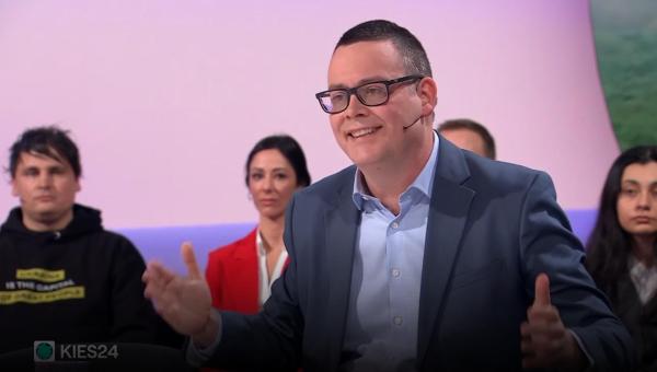 Raoul Hedebouw in De Zevende Dag.