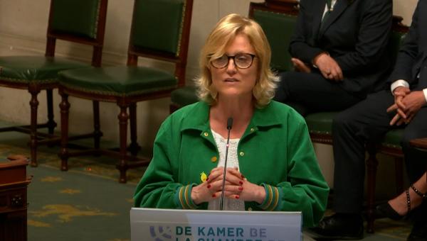 Sofie Merckx intervient à la Chambre.