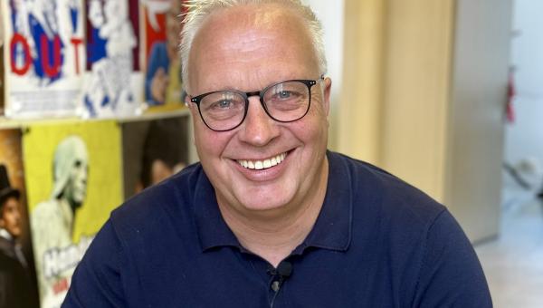 schermafbeelding van de video van Peter Mertens