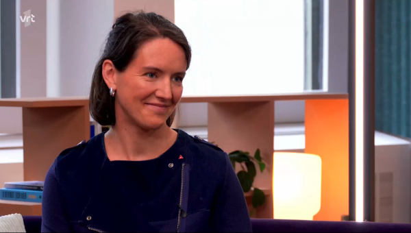 Natalie Eggermont tijdens de uitzending van De Zevende Dag